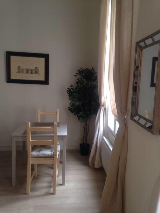 Apartment Limas อาวีญง ภายนอก รูปภาพ